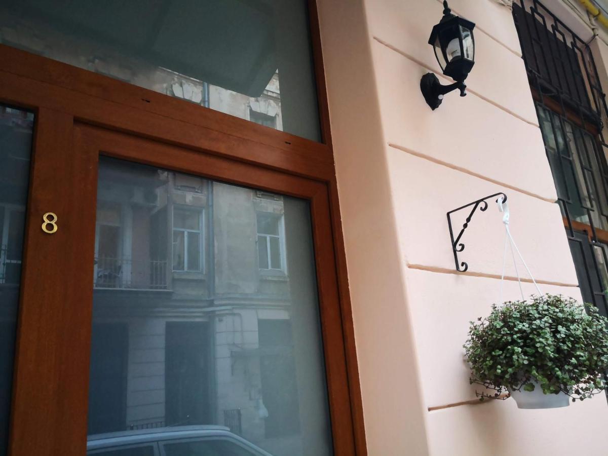 Затишні Апартаменти, Вулиця Дерибасівська, 13 Οδησσός Εξωτερικό φωτογραφία